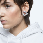 Mesmera clip earring, Single, Triangle cut crystal