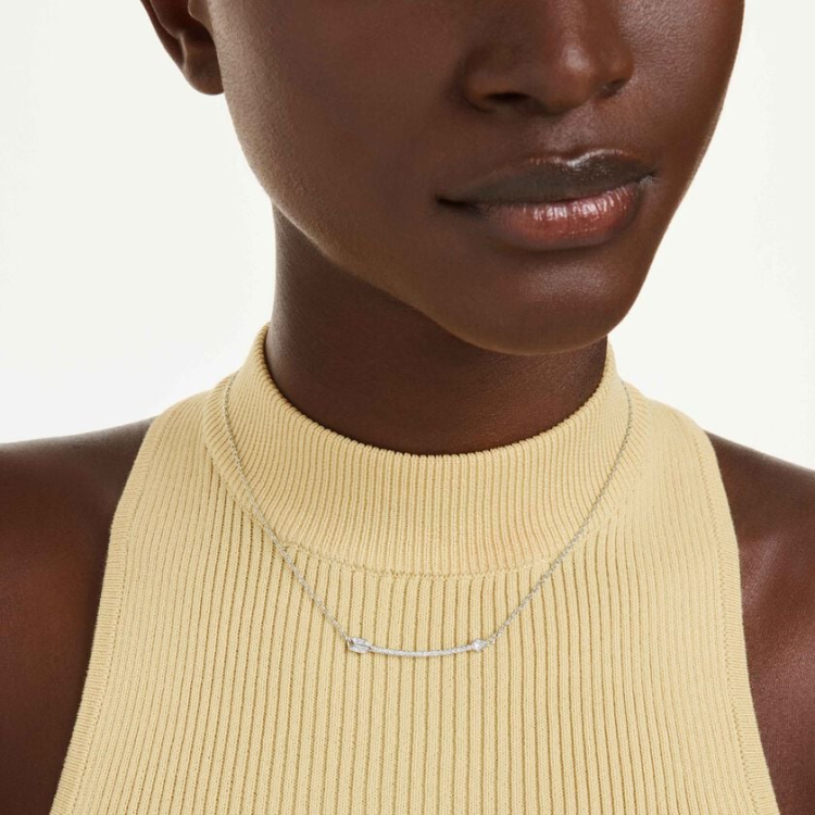 Idyllia pendant Mixed cuts, Arrow, White, Rhodium plated