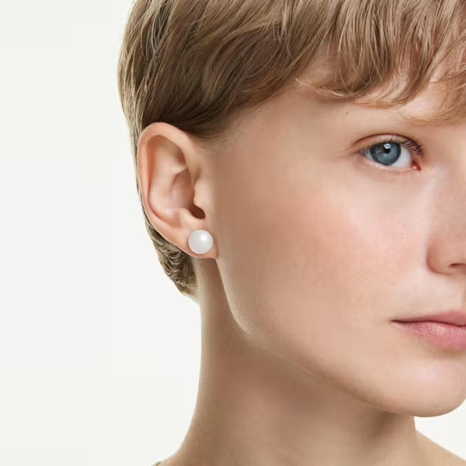 Matrix stud earrings Crystal pearl, White, Rhodium plated