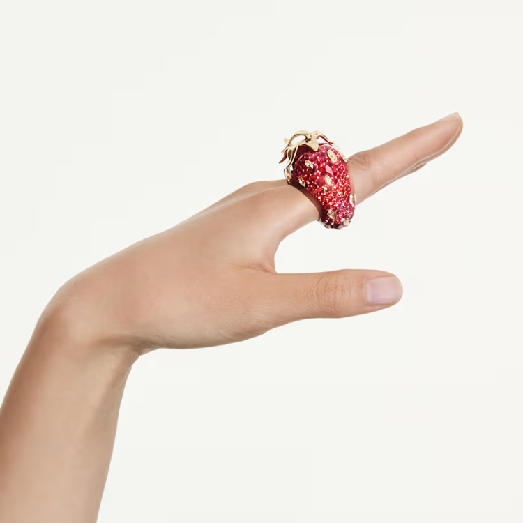 Idyllia motif ring Mixed cuts, Strawberry, Red, Gold-tone plated