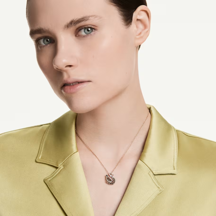 Swan pendant Mixed cuts, Swan, Black, 18K rose gold finish
